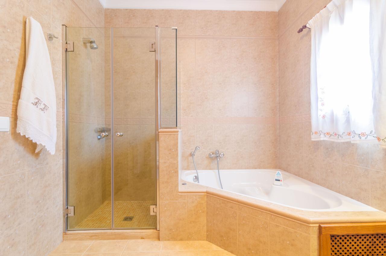 Ses Covetes Villa Петра Екстериор снимка