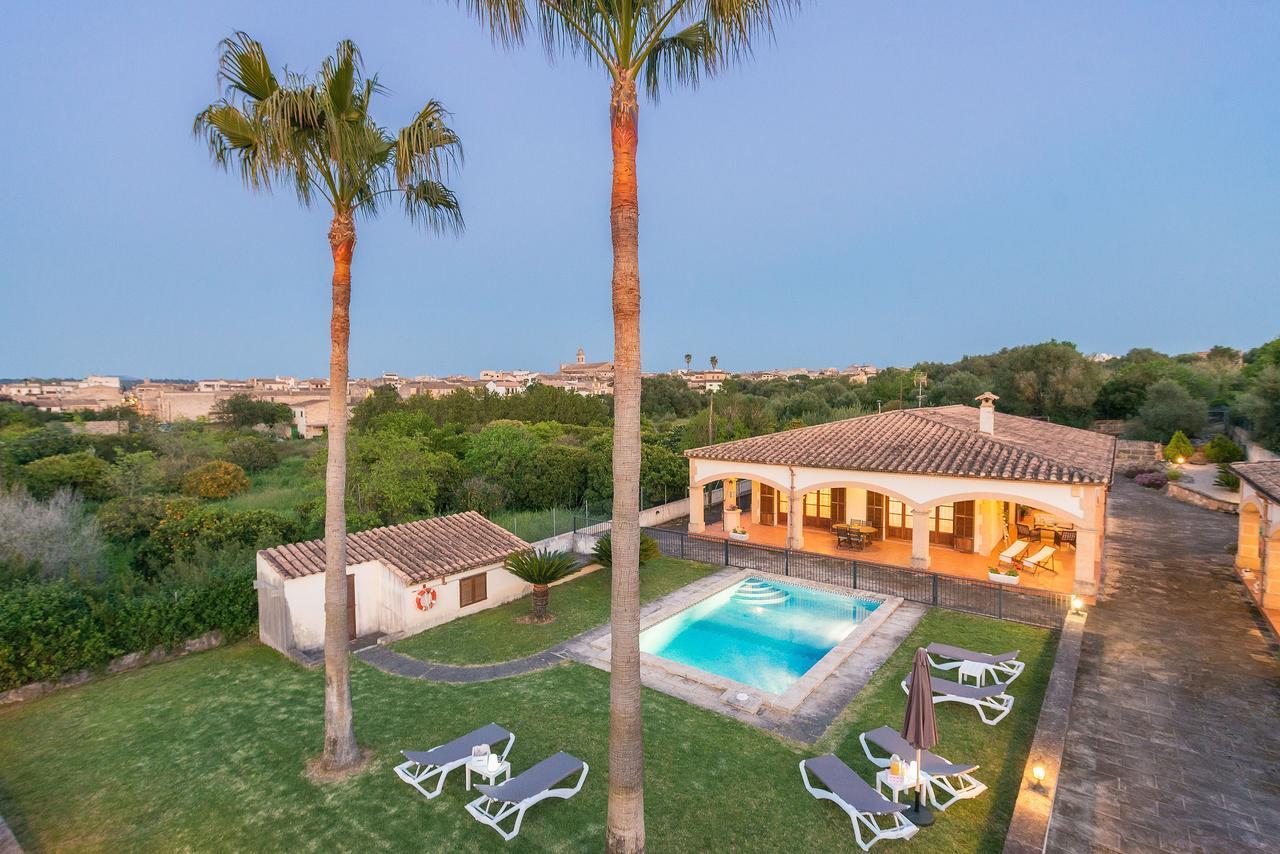 Ses Covetes Villa Петра Екстериор снимка