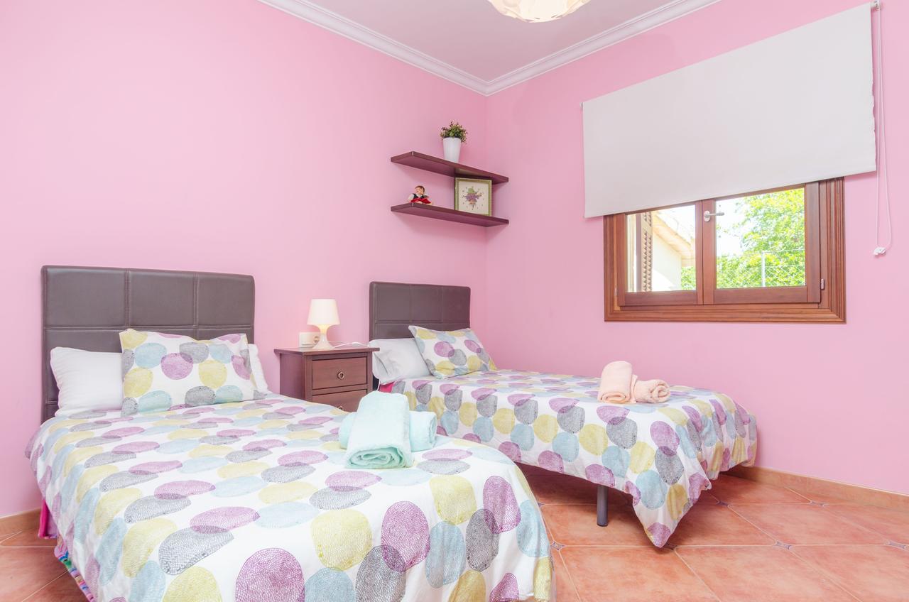 Ses Covetes Villa Петра Екстериор снимка